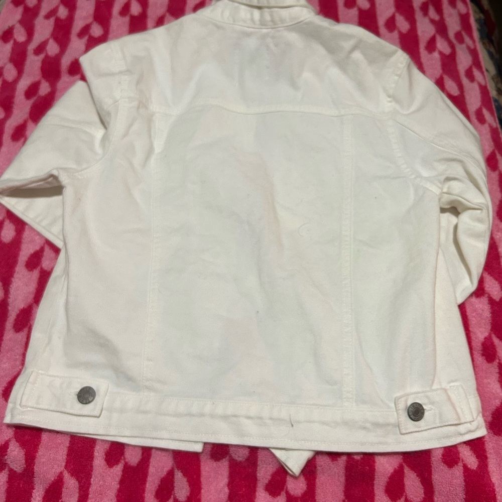 White Jean Jacket - Picture 4 of 5